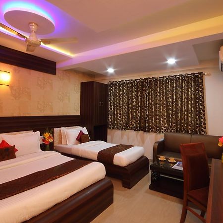 Hotel Railway Inn Thane Bagian luar foto